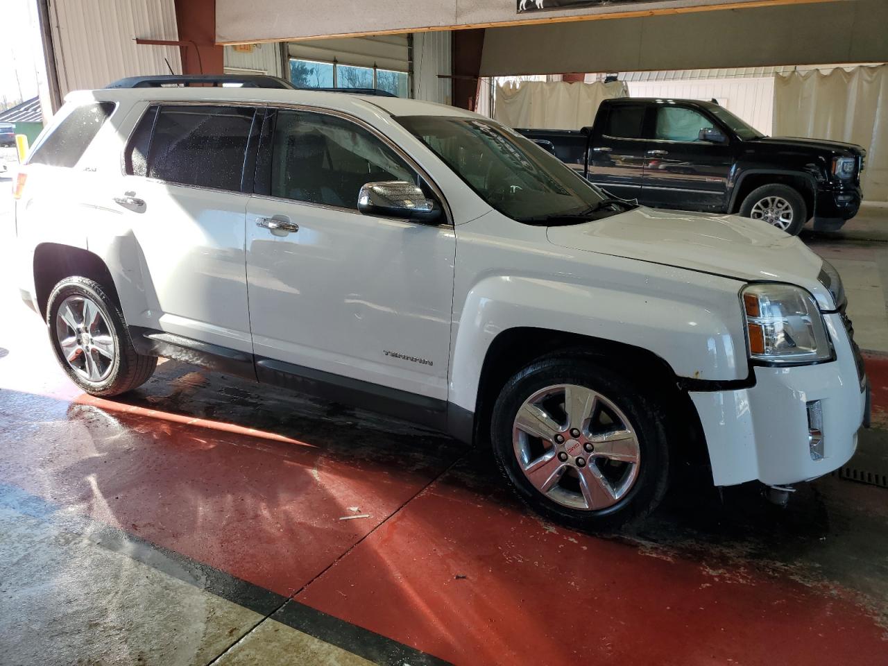 2015 GMC Terrain - Image 4