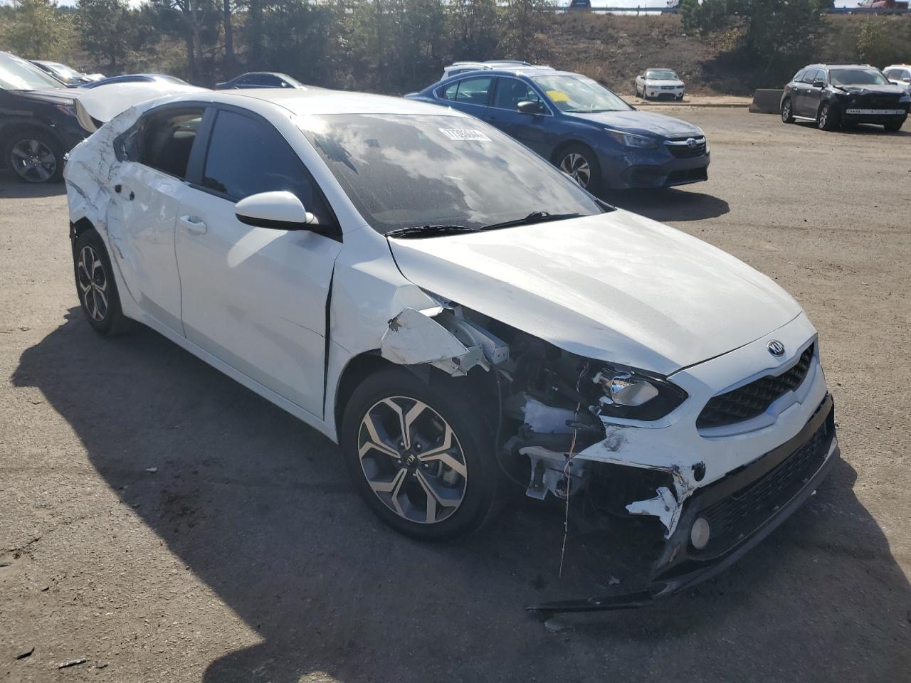 2021 Kia Forte - Image 4