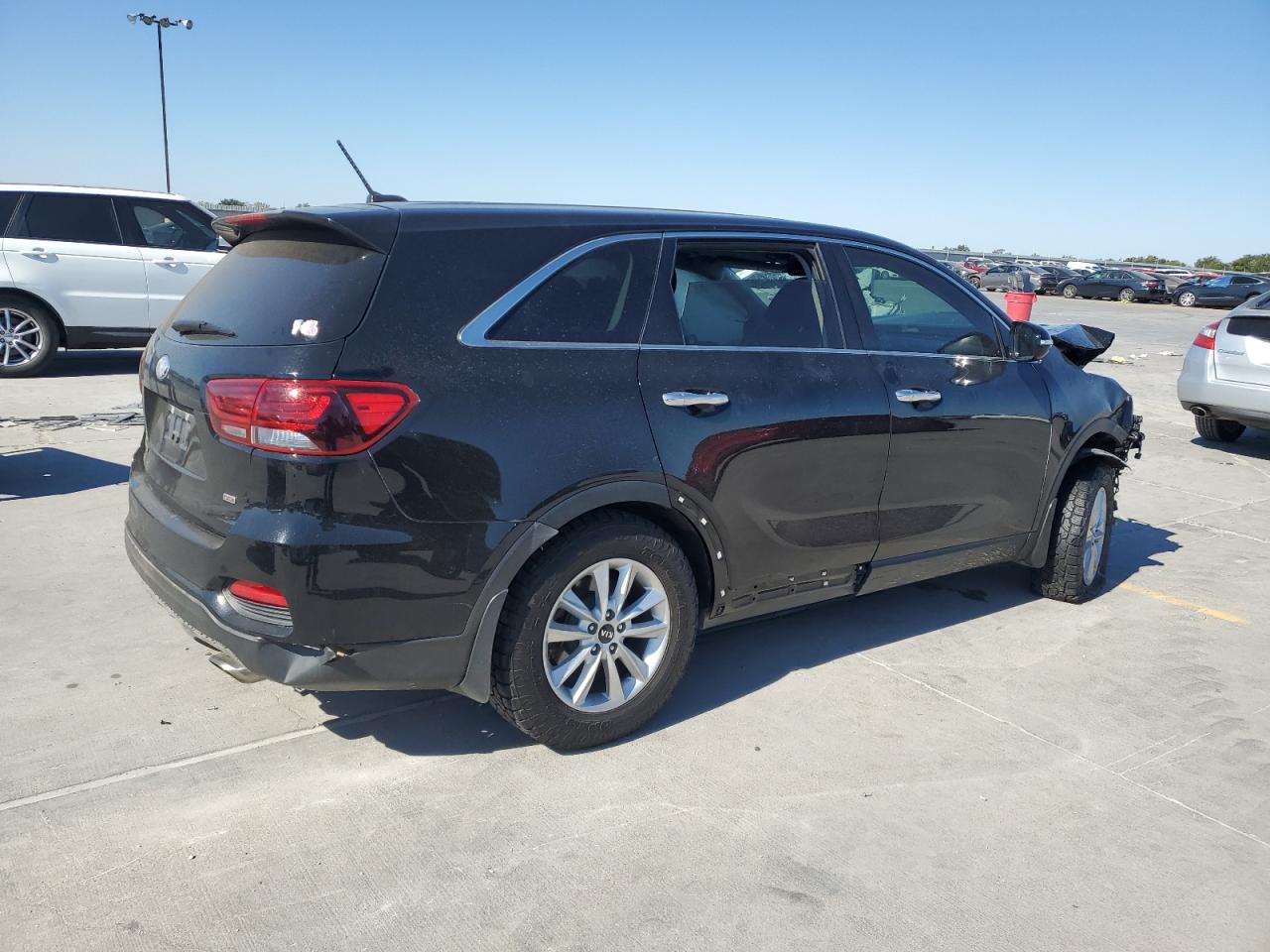 2019 Kia Sorento L VIN: 5XYPG4A32KG579712 Lot: 76389844