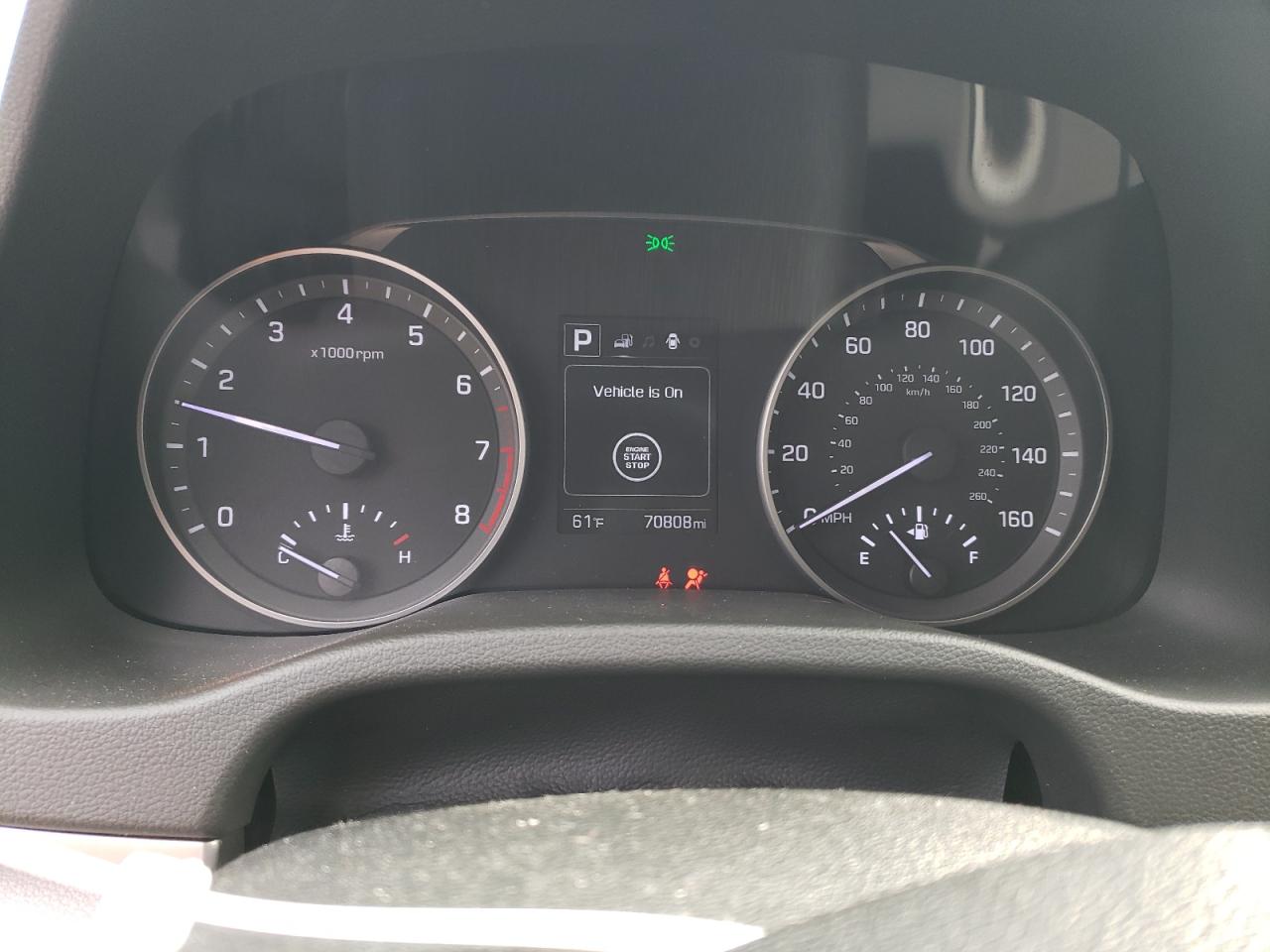2018 Hyundai Elantra - Image 9
