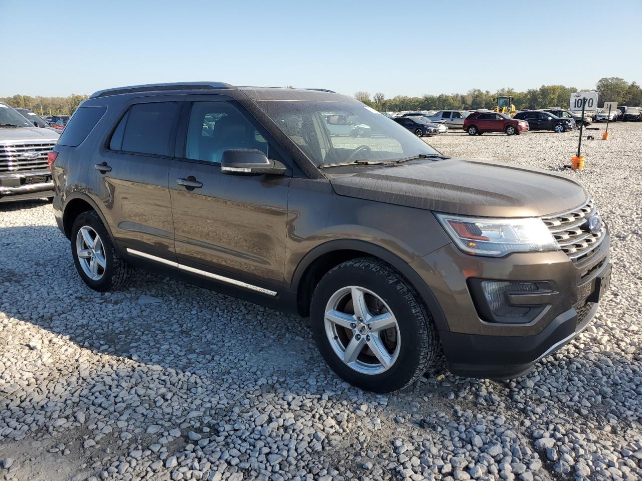 2016 Ford Explorer - Image 4