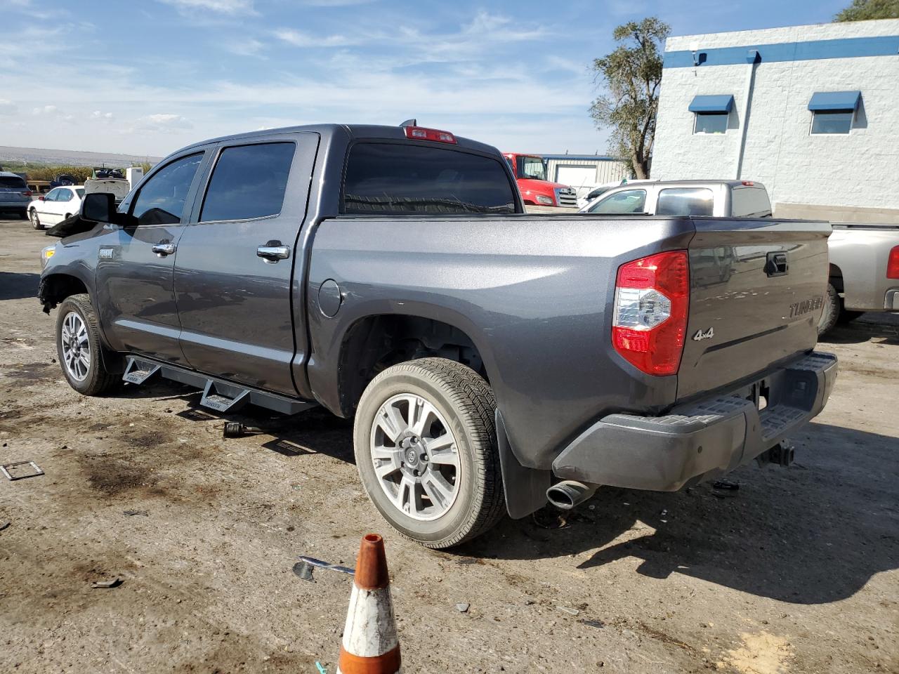 2021 Toyota Tundra - Image 2