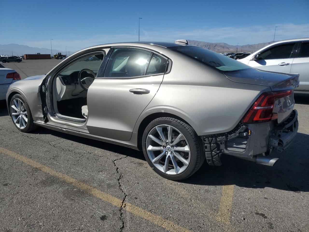 2020 Volvo S60 - Image 2