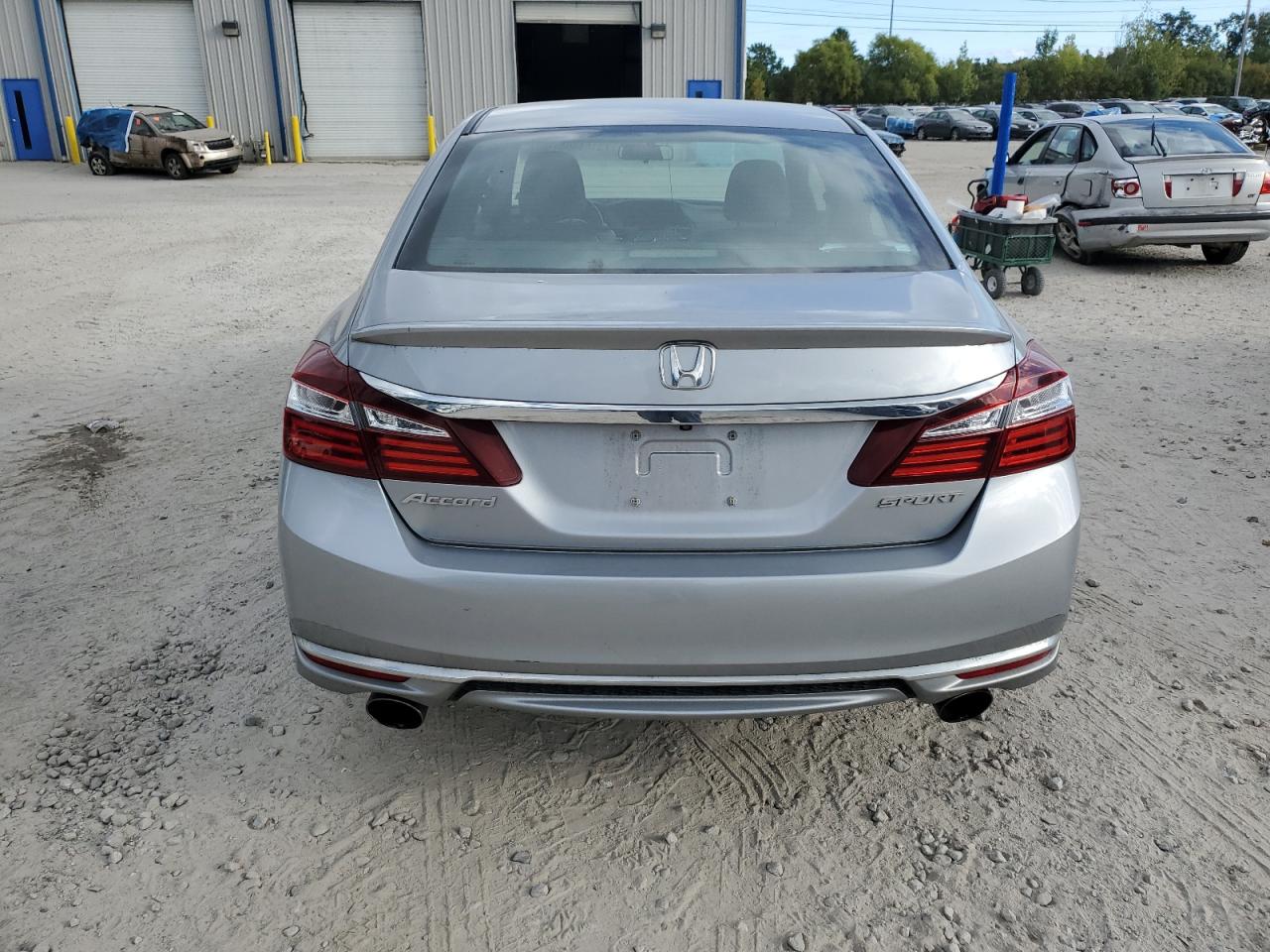 1HGCR2F50HA073443 2017 Honda Accord Sport