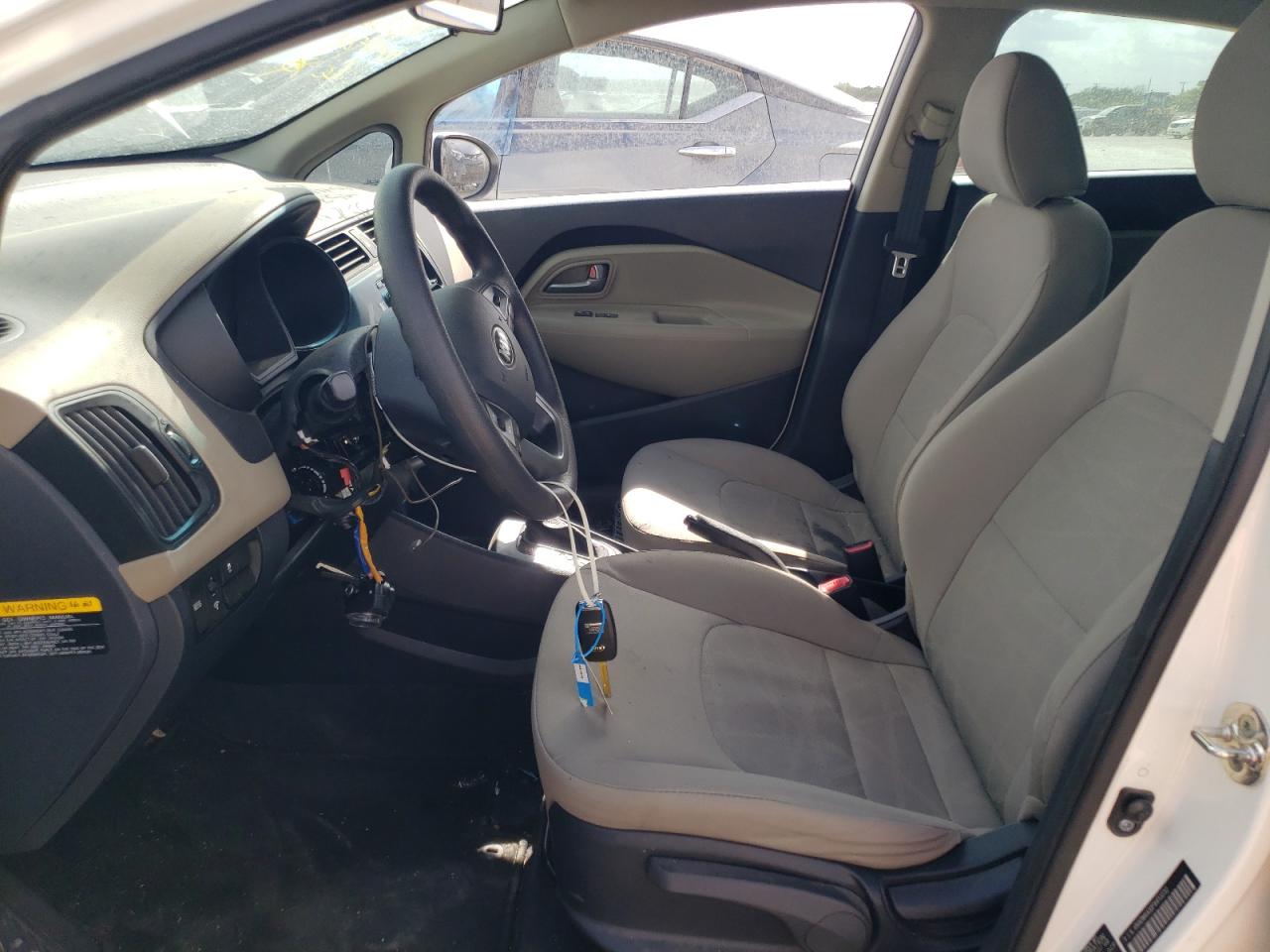 2015 Kia Rio - Image 7