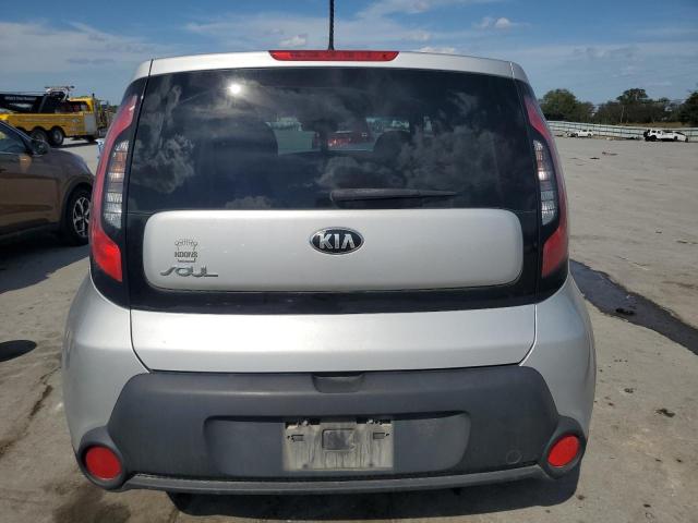  KIA SOUL 2015 Silver