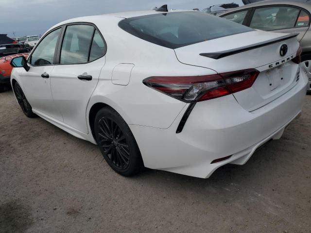  TOYOTA CAMRY 2021 Белы