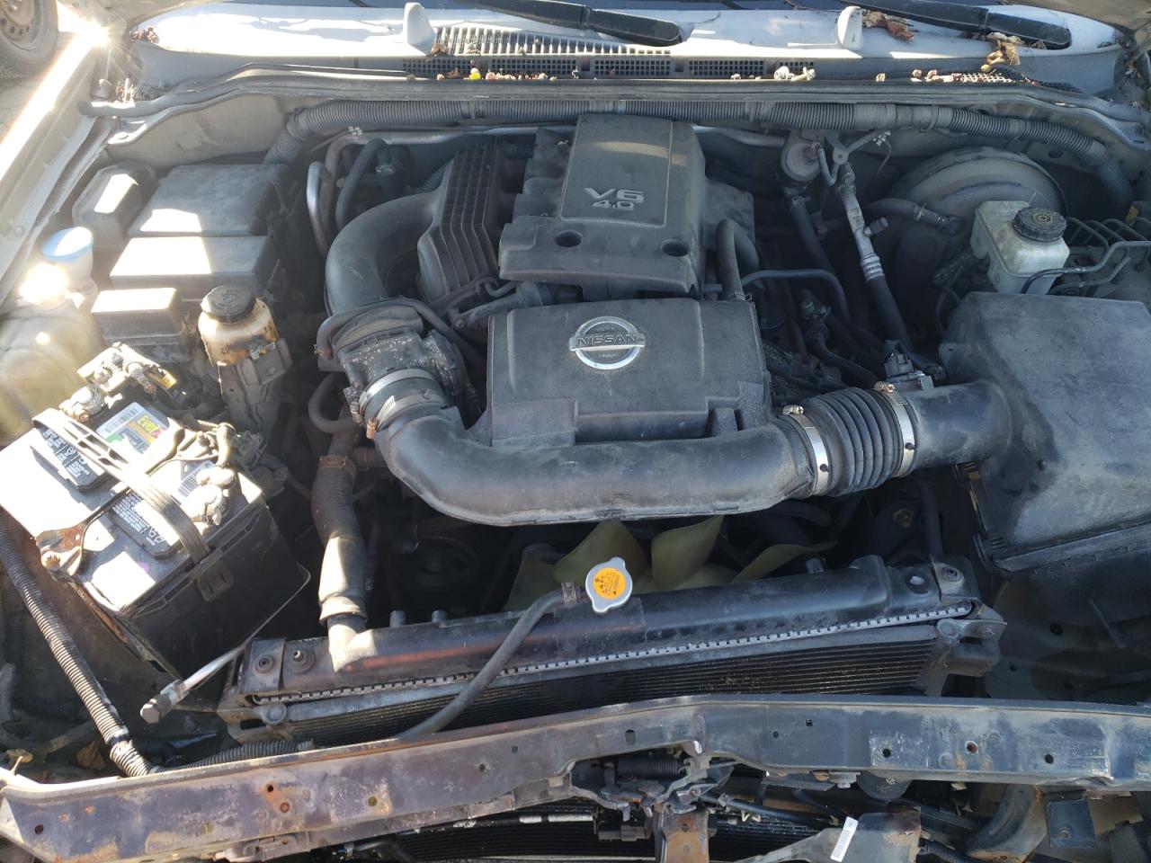 5N1AR18W35C763589 2005 Nissan Pathfinder Le