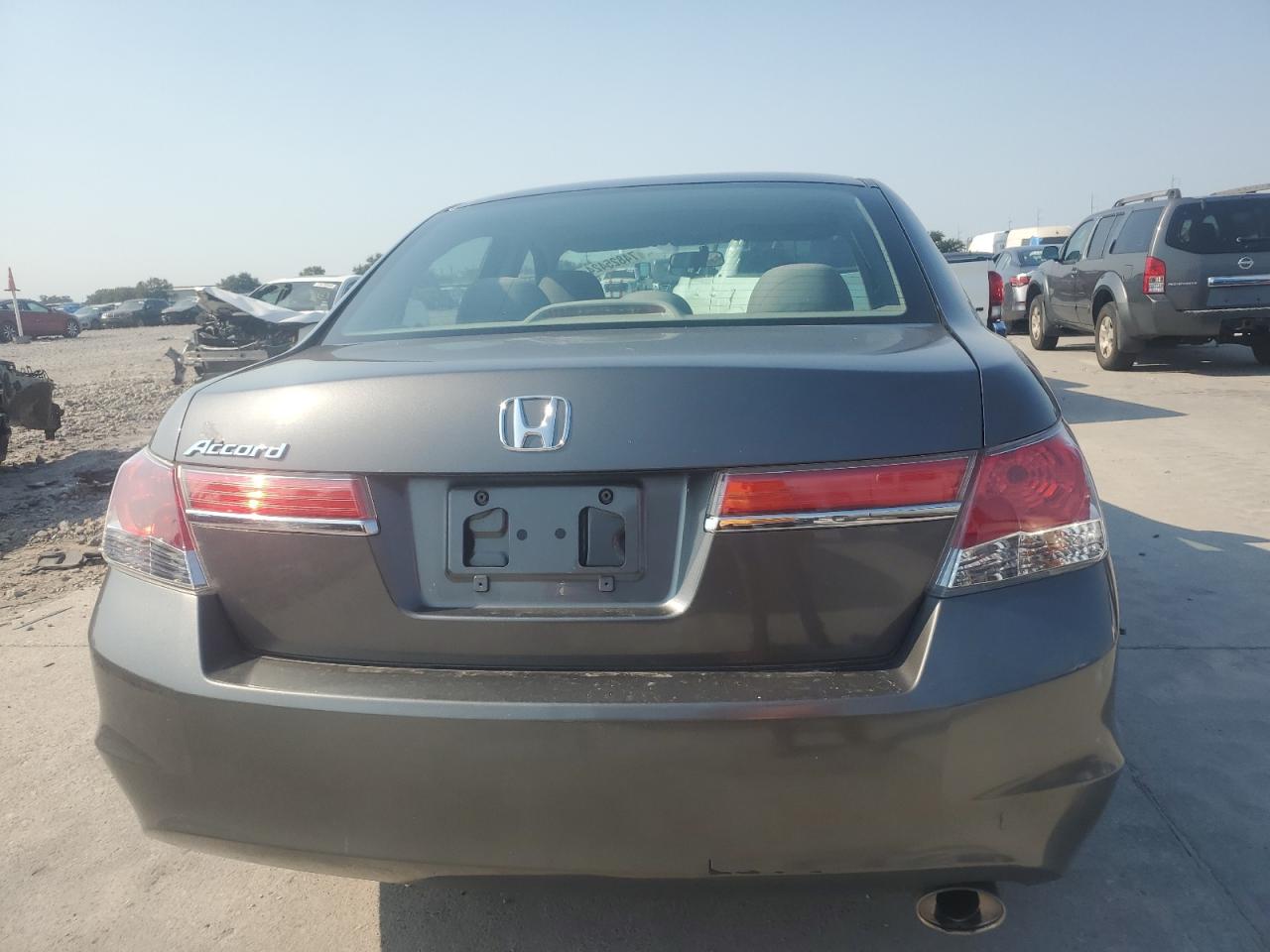 2011 Honda Accord Lx VIN: 1HGCP2F33BA008923 Lot: 74825424