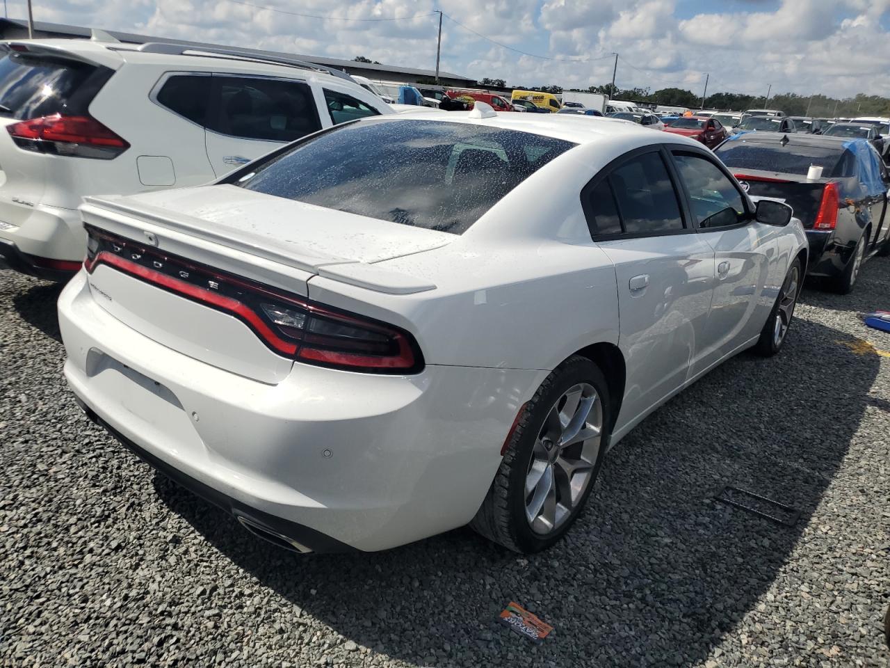 2020 Dodge Charger - Image 3