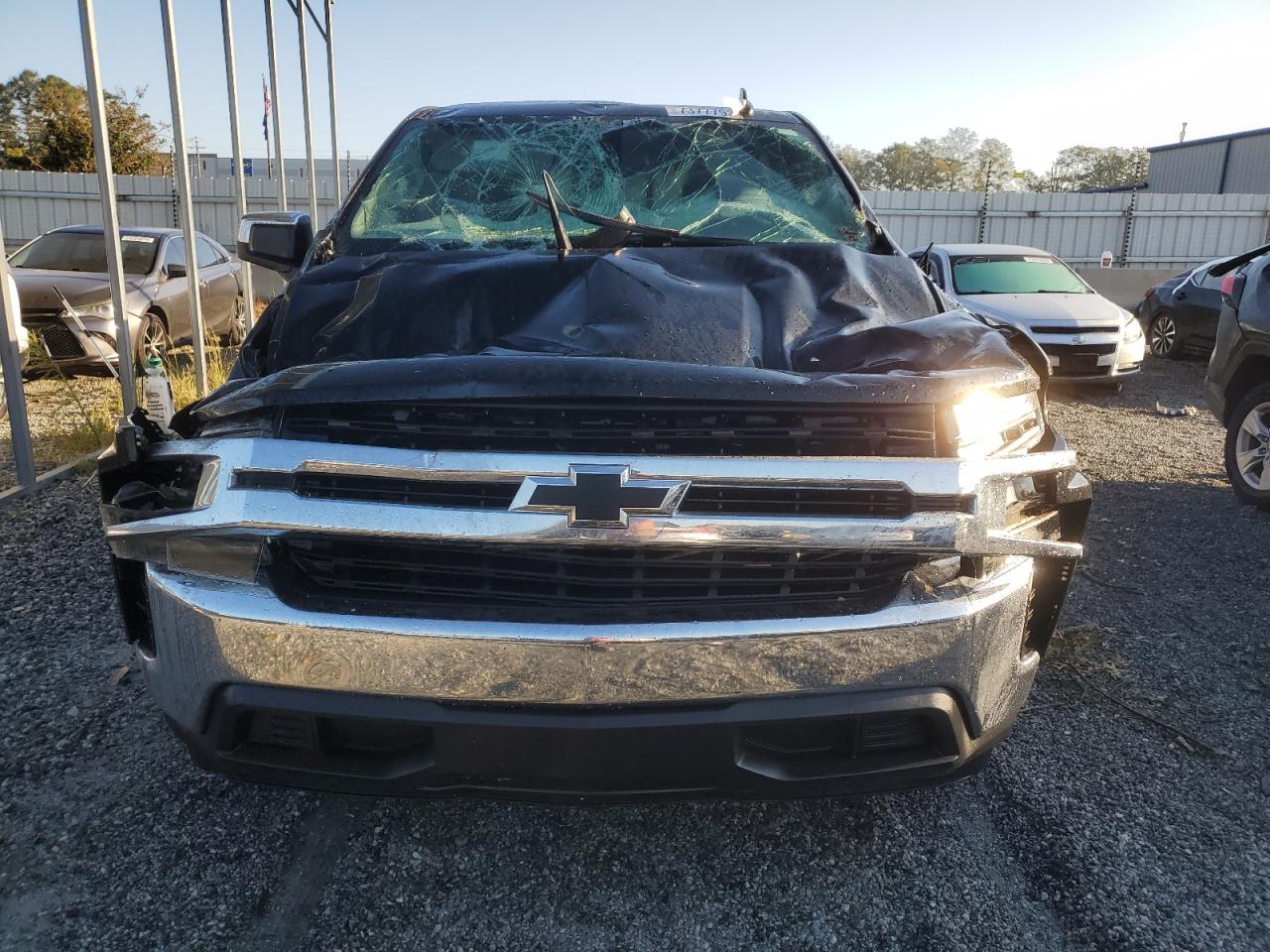 2020 Chevrolet Silverado - Image 5