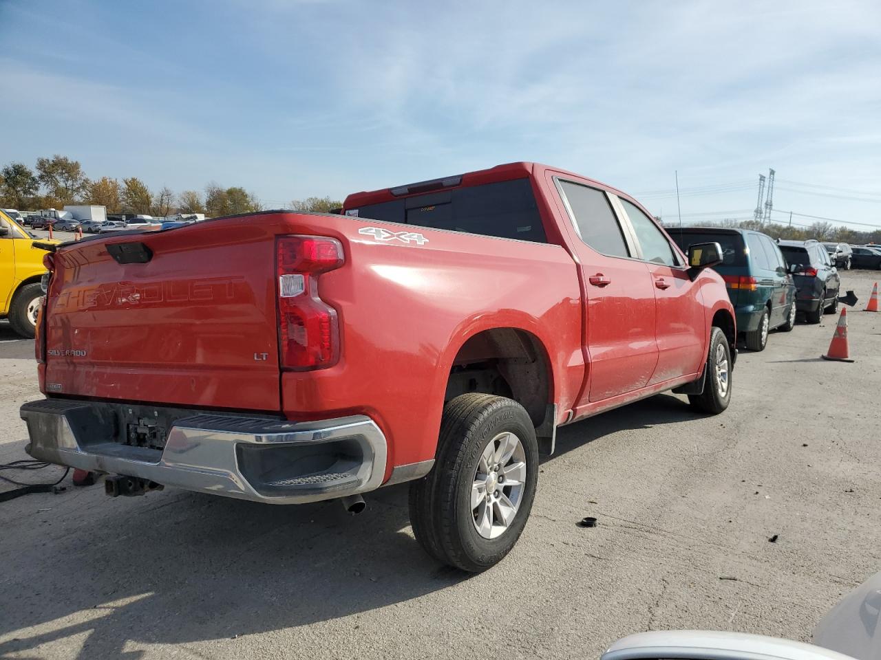 2019 Chevrolet Silverado - Image 3