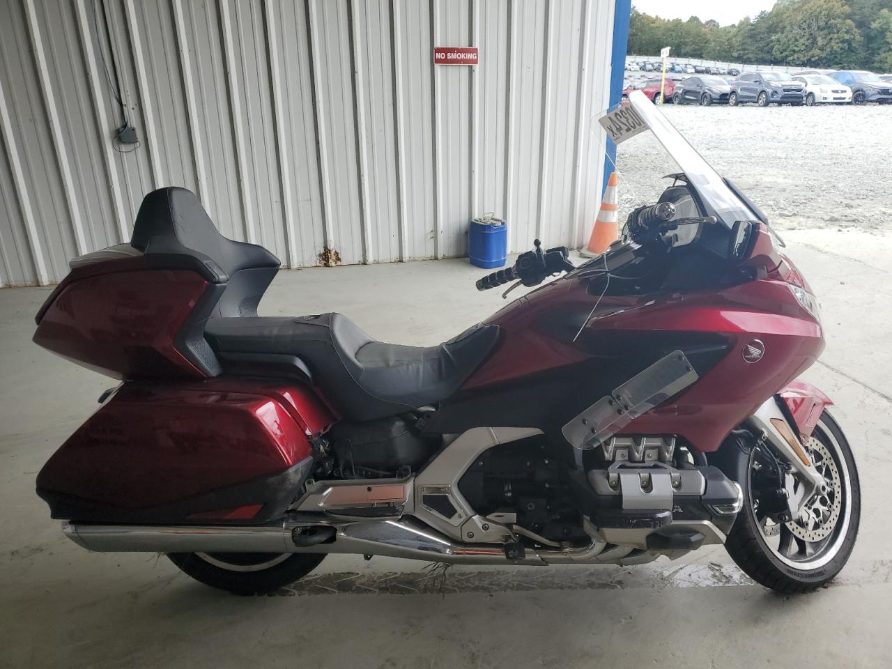 2018 Honda Gl1800 VIN: JH2SC7907JK001221 Lot: 74500324