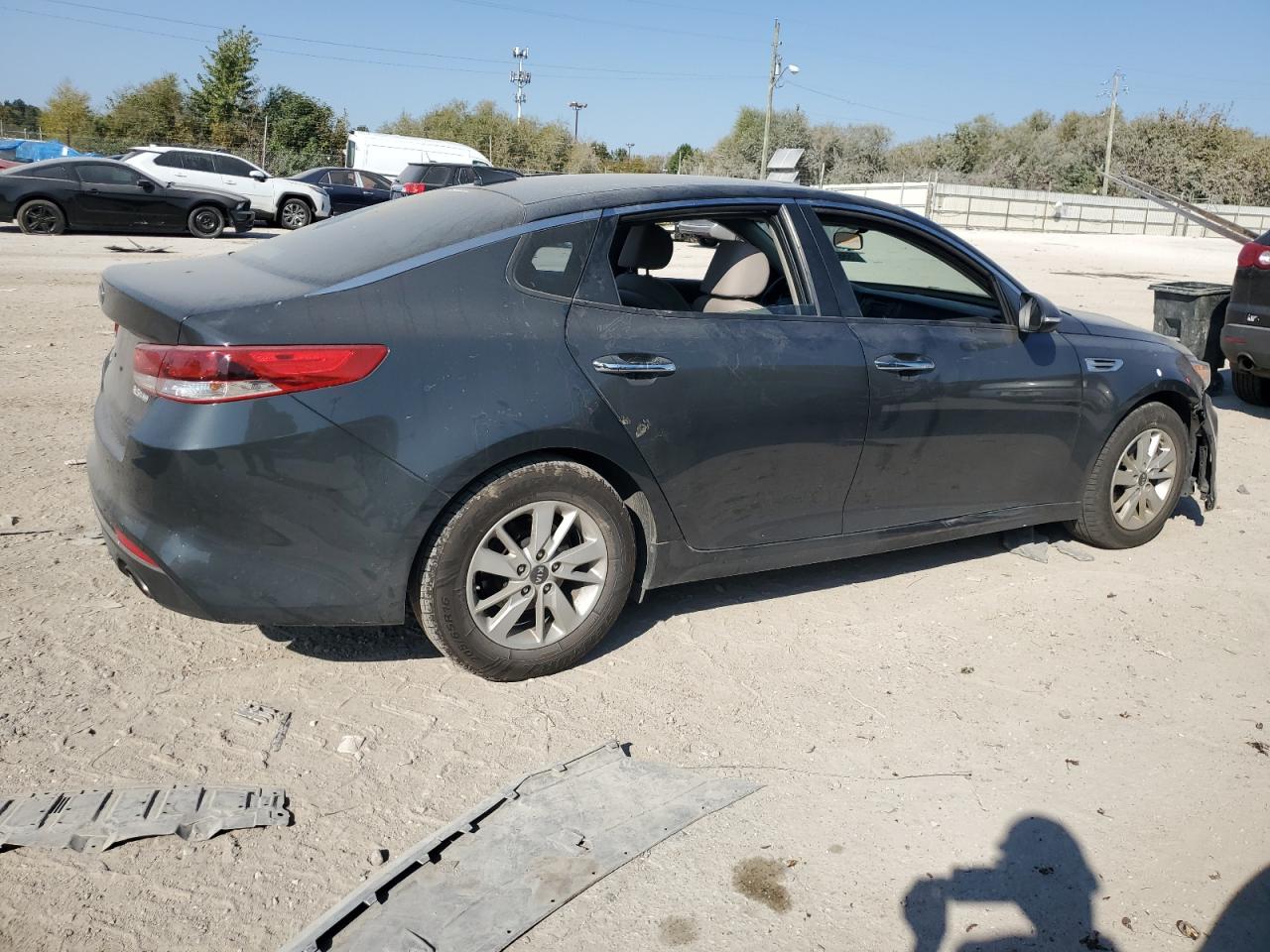 2016 Kia Optima - Image 3