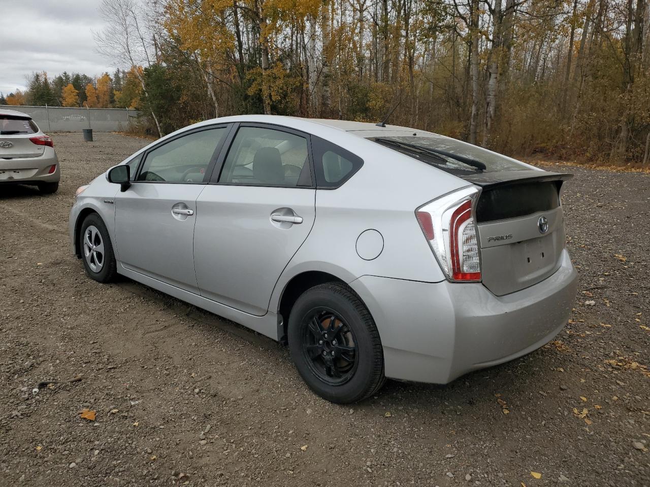 2012 Toyota Prius - Image 2