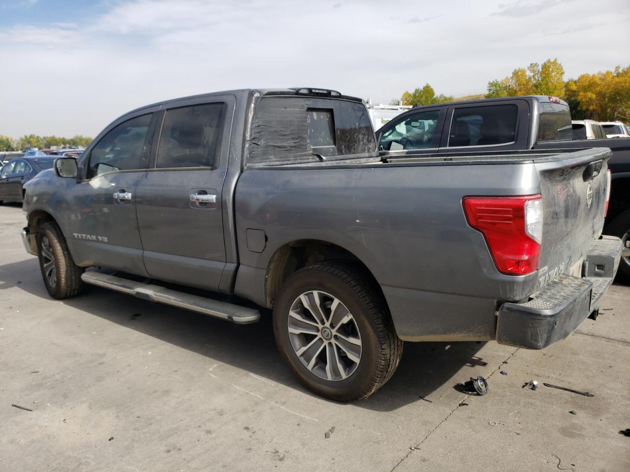 2018 Nissan Titan - Image 2