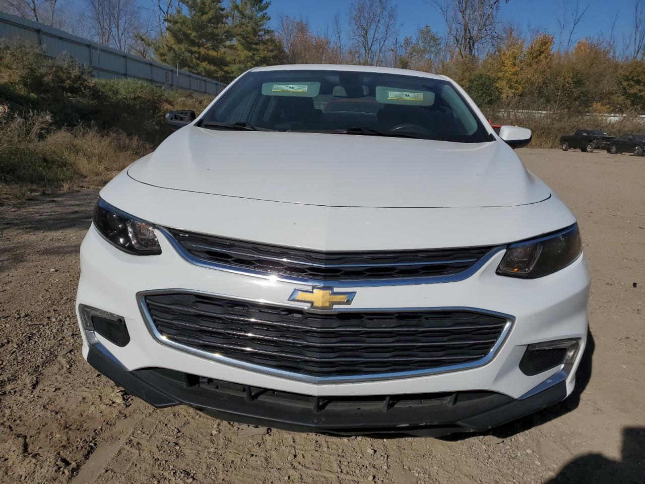 2018 Chevrolet Malibu - Image 5