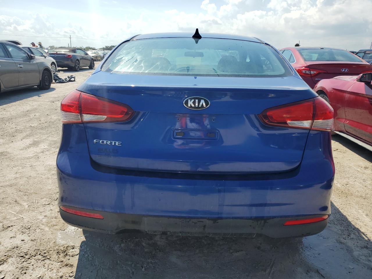 2017 Kia Forte Lx VIN: 3KPFK4A72HE141341 Lot: 75308134