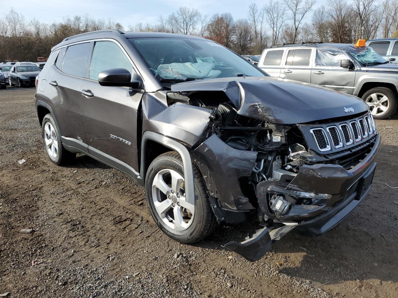 2019 Jeep Compass - Image 4