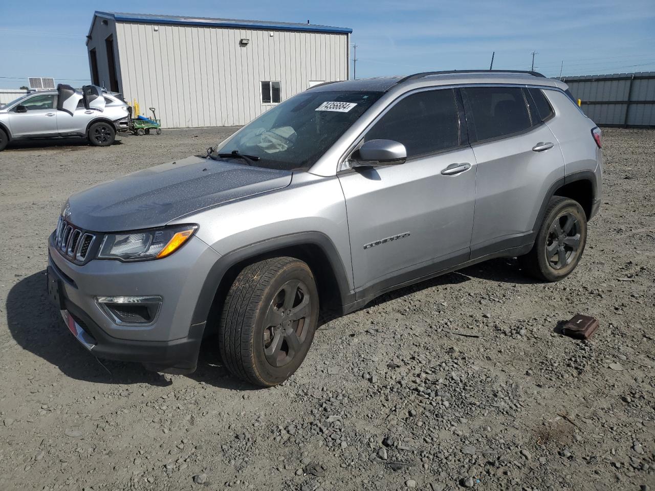 3C4NJDCB5HT633549 2017 JEEP COMPASS - Image 1