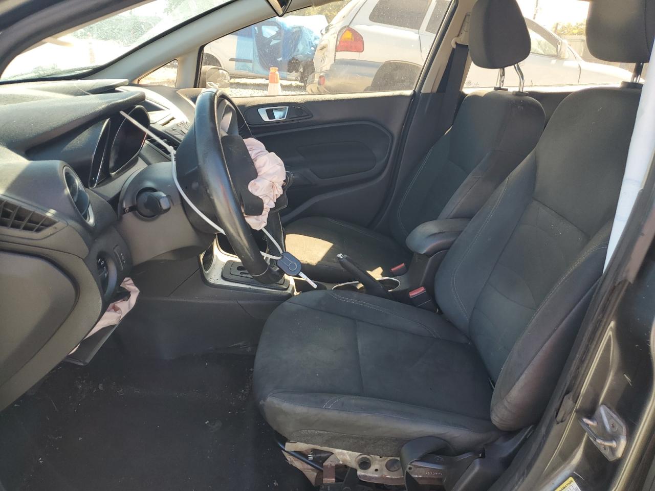 2016 Ford Fiesta - Image 7