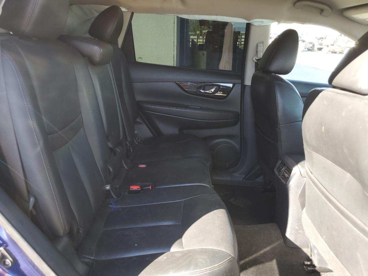 2020 Nissan Rogue - Image 11