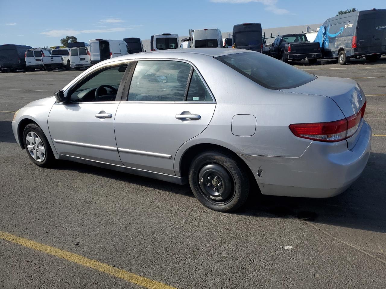 2004 Honda Accord - Image 2