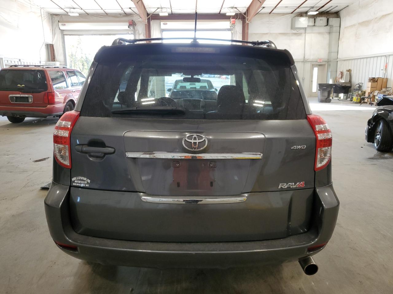 JTMRF4DV2B5038659 2011 Toyota Rav4 Sport