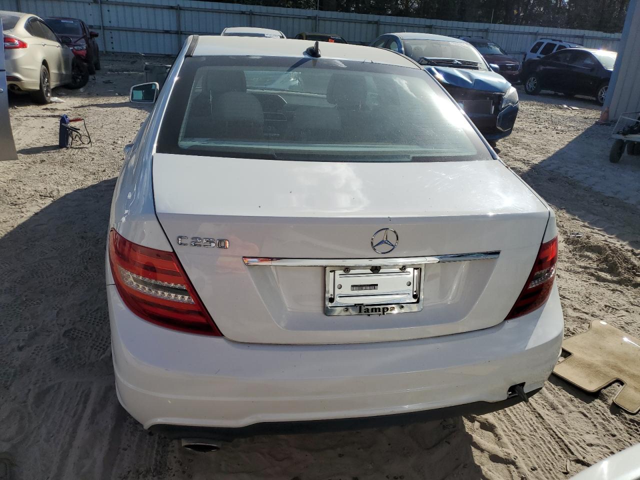 2012 Mercedes-Benz C 250 VIN: WDDGF4HB5CR195576 Lot: 77355884