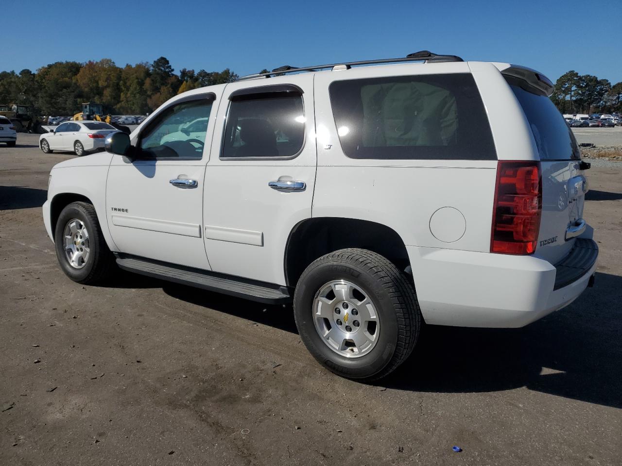 2013 Chevrolet Tahoe - Image 2