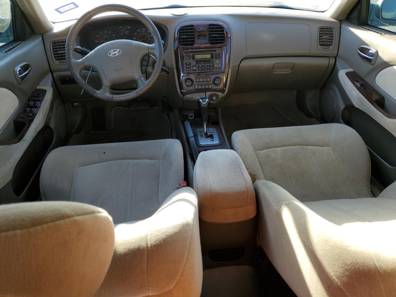 2005 Hyundai Sonata - Image 8