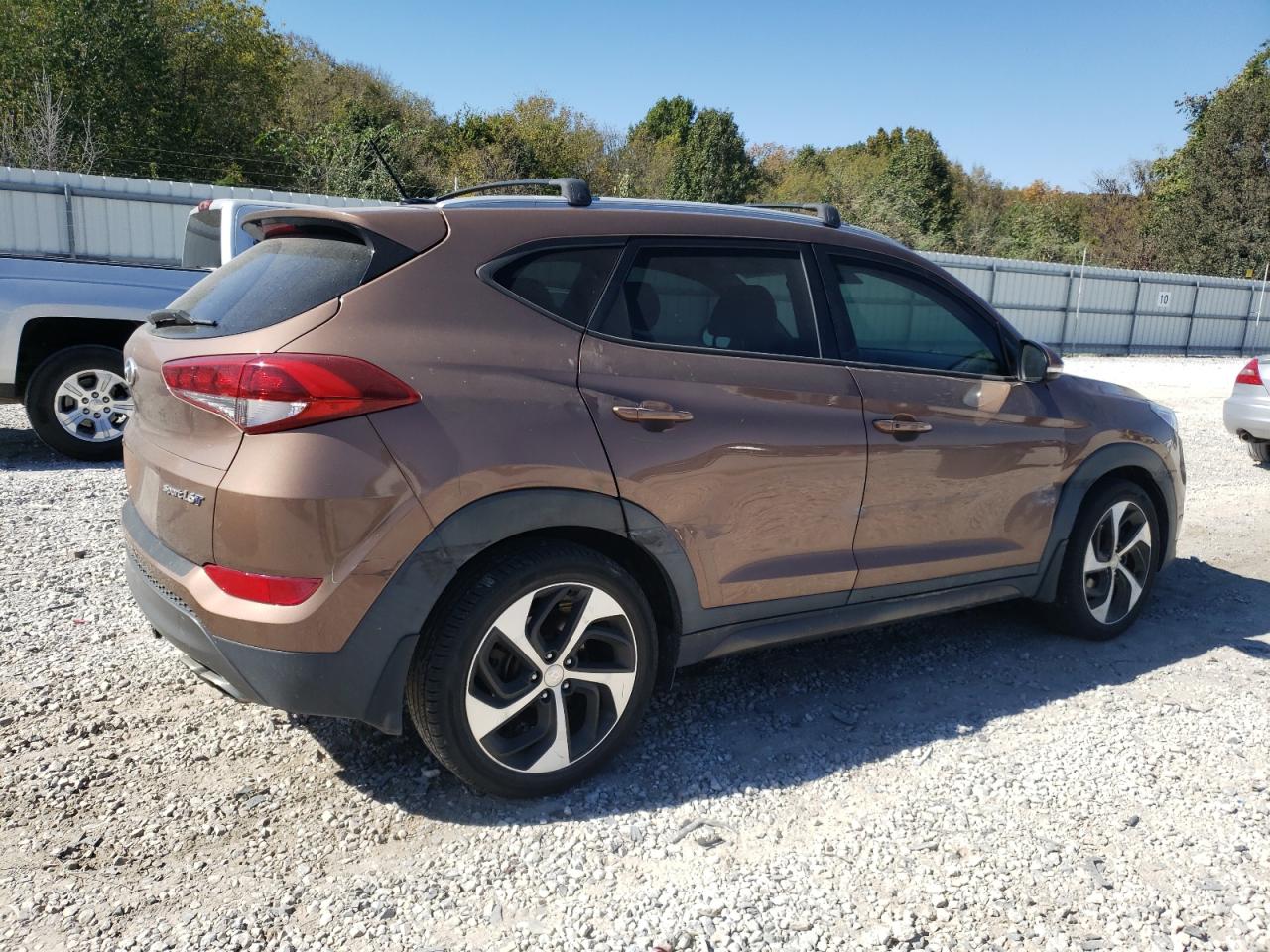 2016 Hyundai Tucson Limited VIN: KM8J33A25GU073652 Lot: 75558234