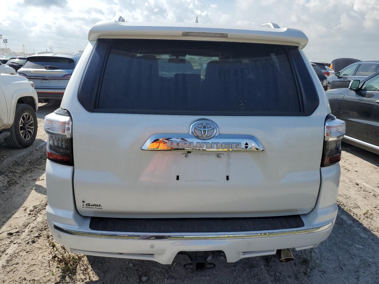 2015 Toyota 4Runner Sr5 VIN: JTEBU5JR9F5258208 Lot: 75949534