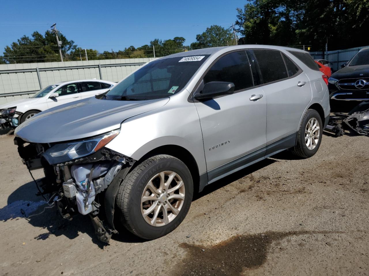 2GNAXREV5J6217326 2018 CHEVROLET EQUINOX - Image 1