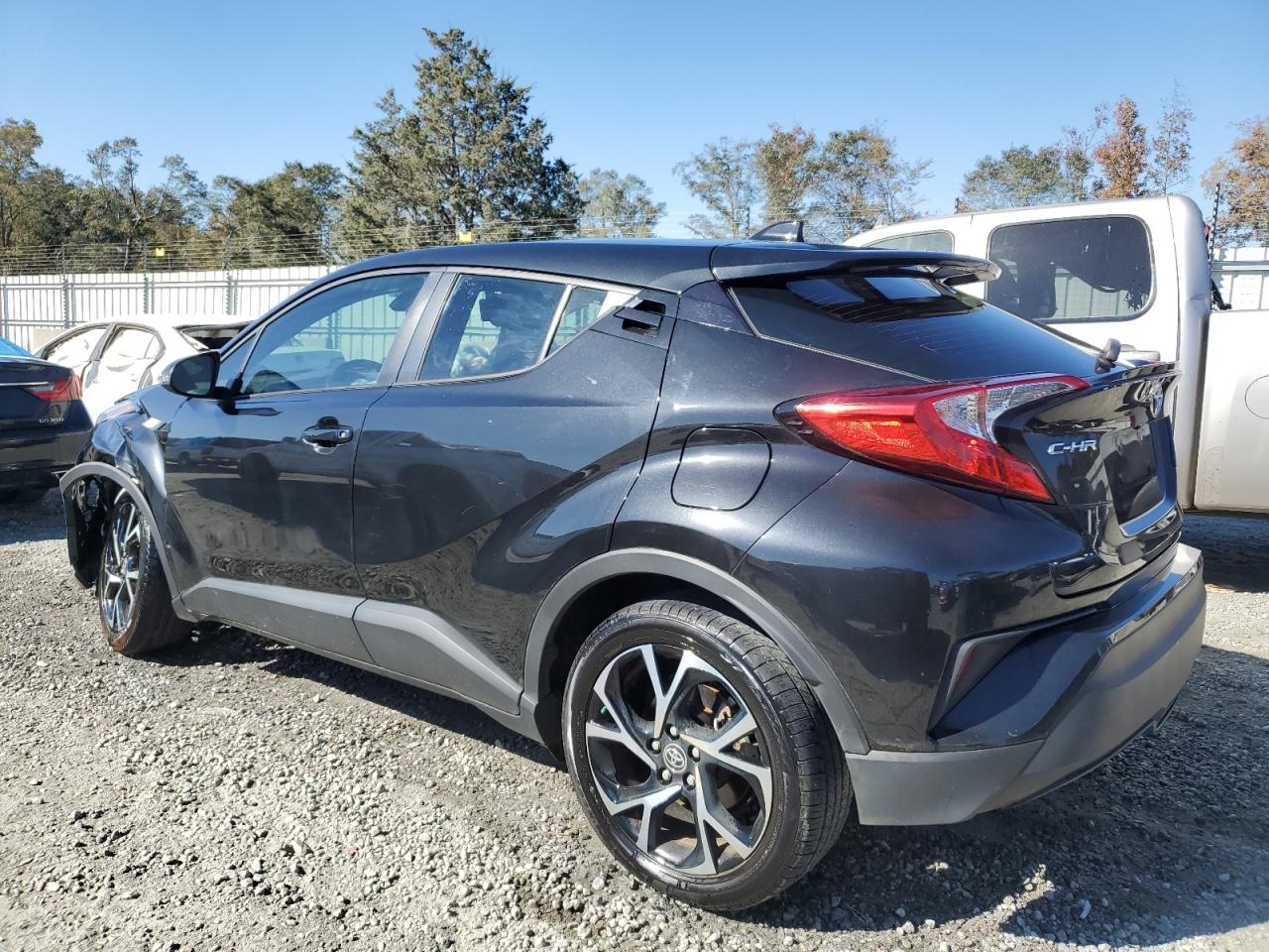 VIN NMTKHMBX6NR142102 2022 TOYOTA C-HR no.2