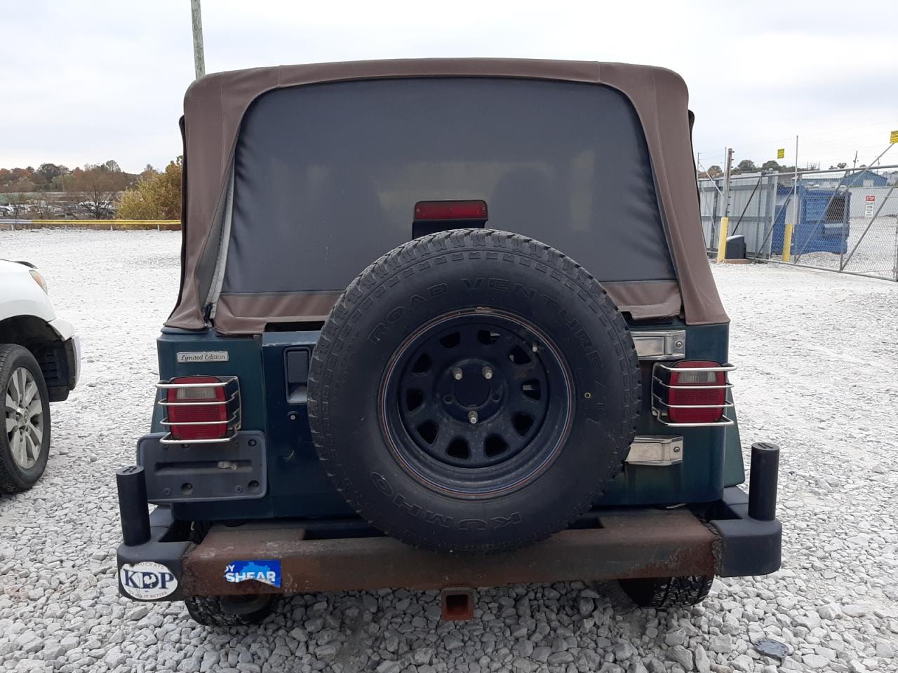 2000 Jeep Wrangler / Tj Sahara VIN: 1J4FA59S4YP758848 Lot: 77439064