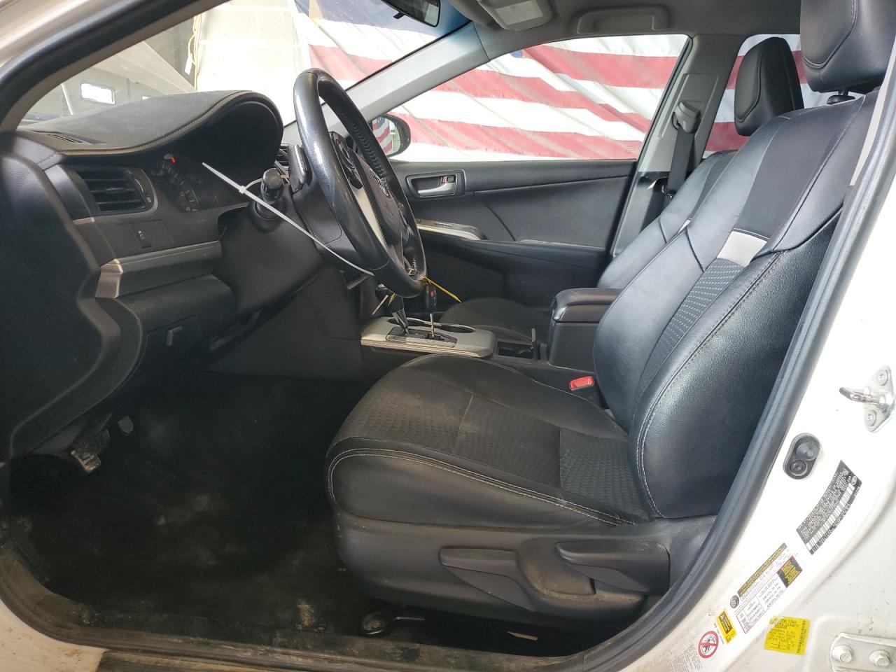 2014 Toyota Camry - Image 7