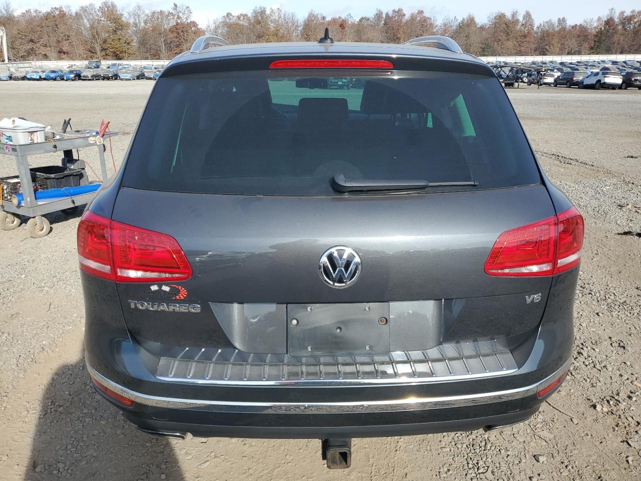 2015 Volkswagen Touareg V6 VIN: WVGEF9BP2FD002767 Lot: 78127854