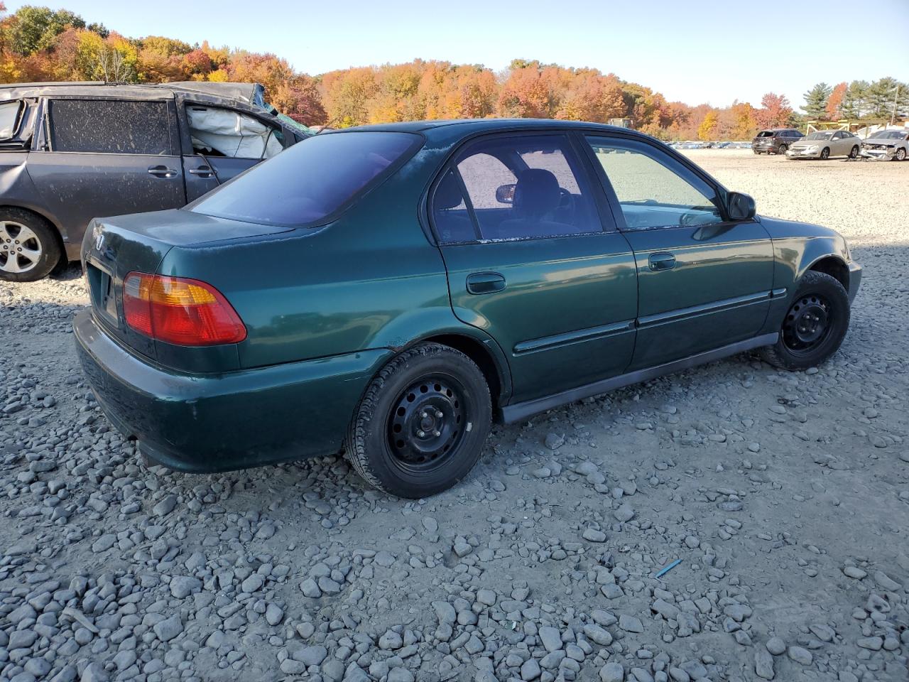 2000 Honda Civic Base VIN: 2HGEJ6610YH588495 Lot: 77211664