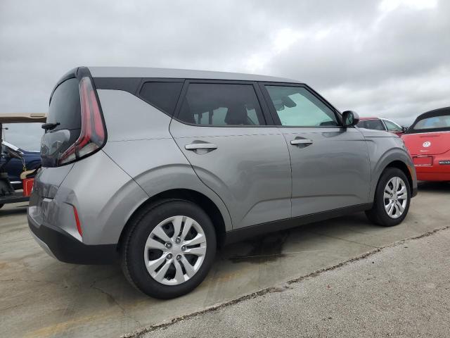  KIA SOUL 2023 Srebrny