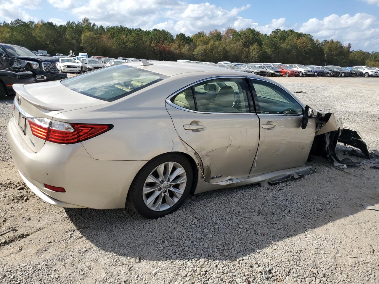 VIN JTHBW1GG5D2037957 2013 LEXUS ES300 no.3