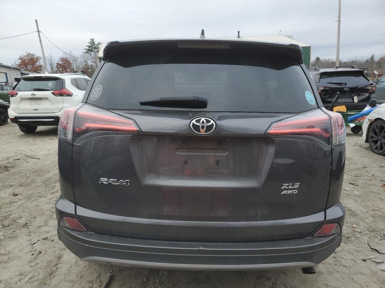 2018 Toyota Rav4 Adventure VIN: 2T3RFREV2JW801184 Lot: 77662124