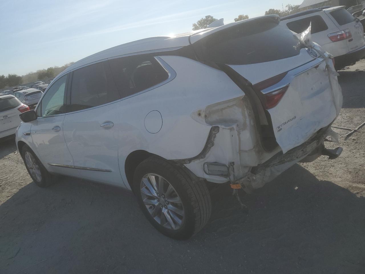 2021 Buick Enclave - Image 2