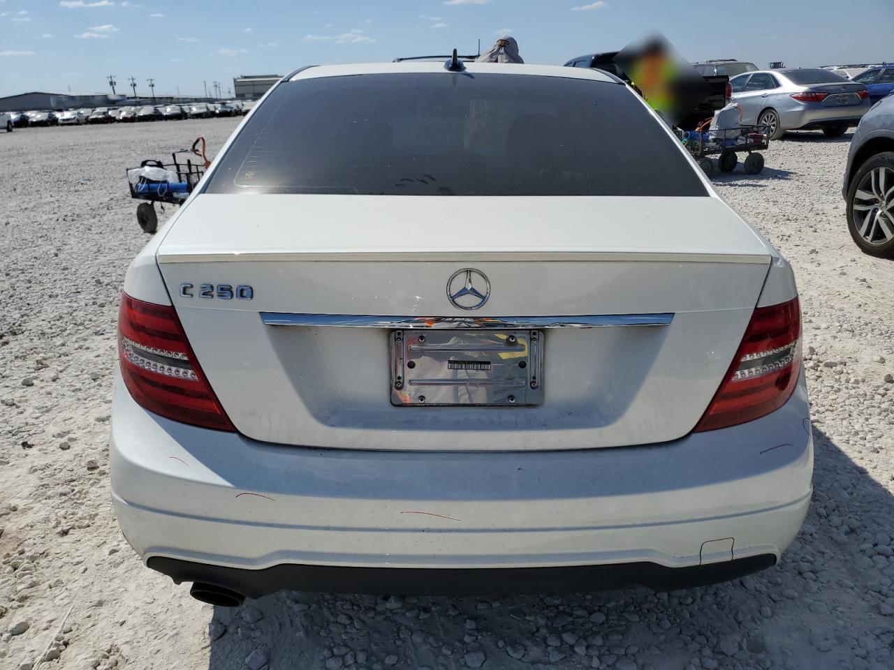 2013 Mercedes-Benz C 250 VIN: WDDGF4HB6DR297552 Lot: 73758124