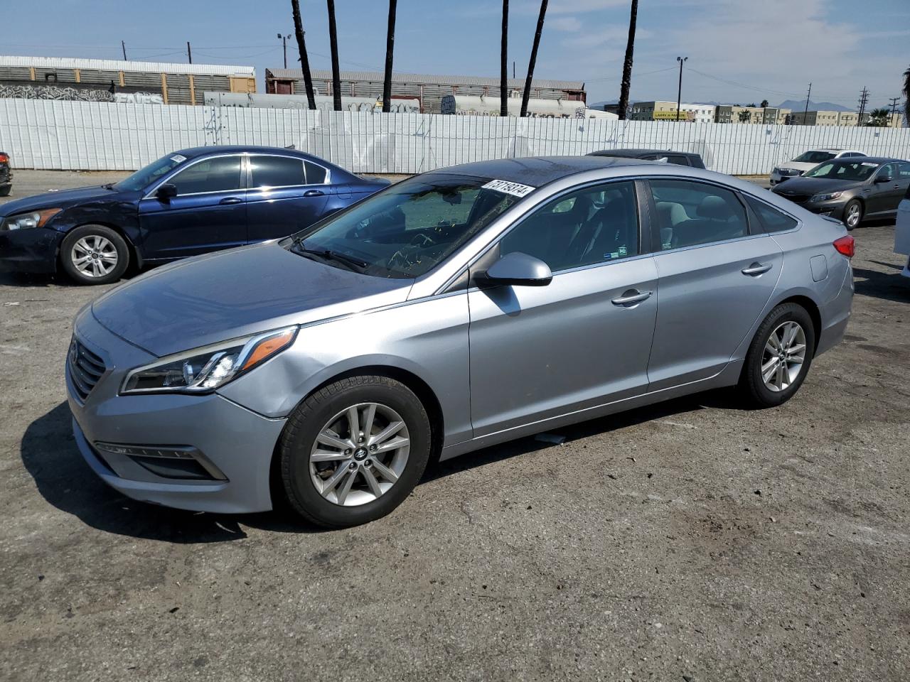 5NPE24AF2FH121876 2015 HYUNDAI SONATA - Image 1