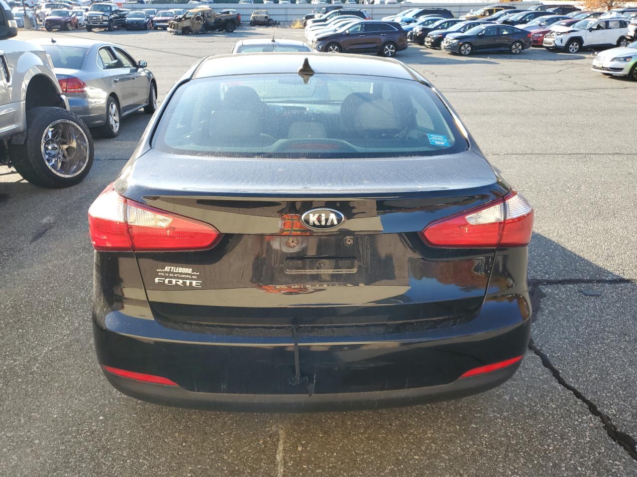 2016 Kia Forte - Image 6