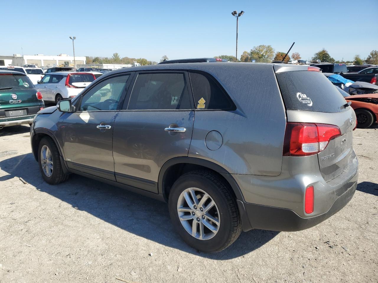 2014 Kia Sorento - Image 2