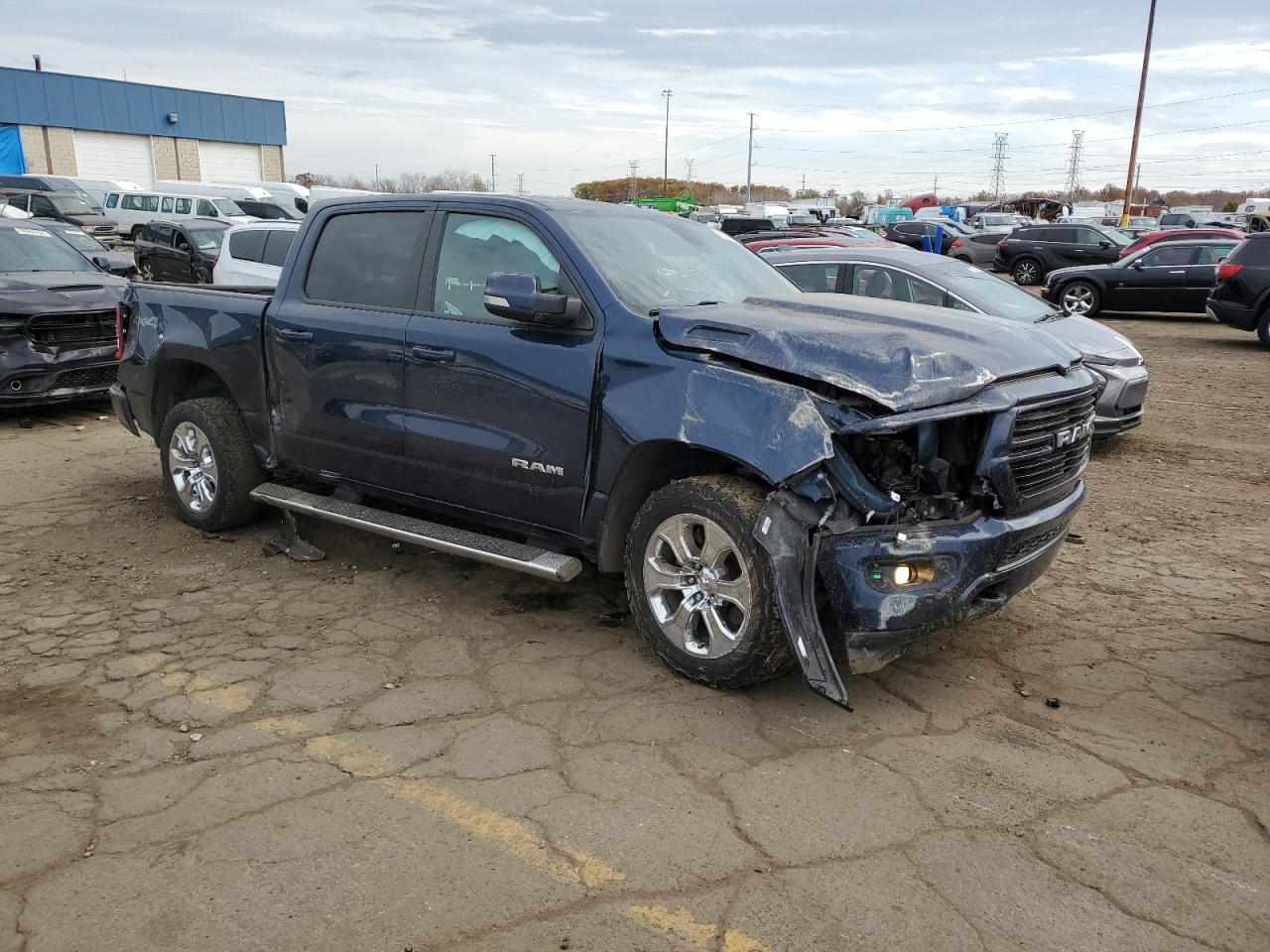 2019 RAM 1500 - Image 4