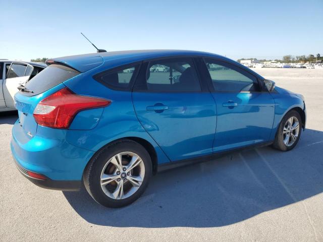 Hatchbacks FORD FOCUS 2013 Blue