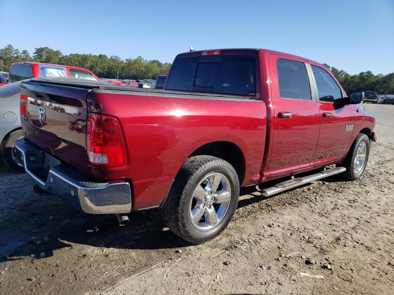 2016 RAM 1500 - Image 3